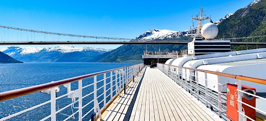 Navigation dans l'Eidfjord, Norvège